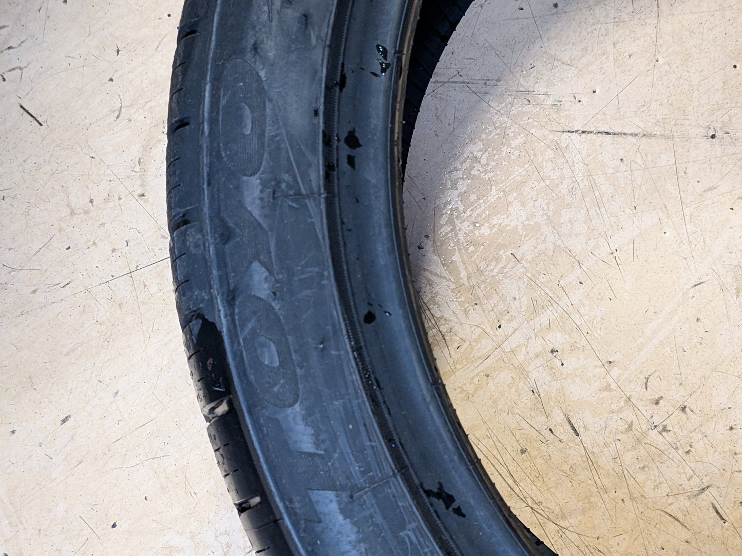 2 TOYO PROXES SPORT A/S 235 40 17 94Y ALL SEASON TIRE 214890