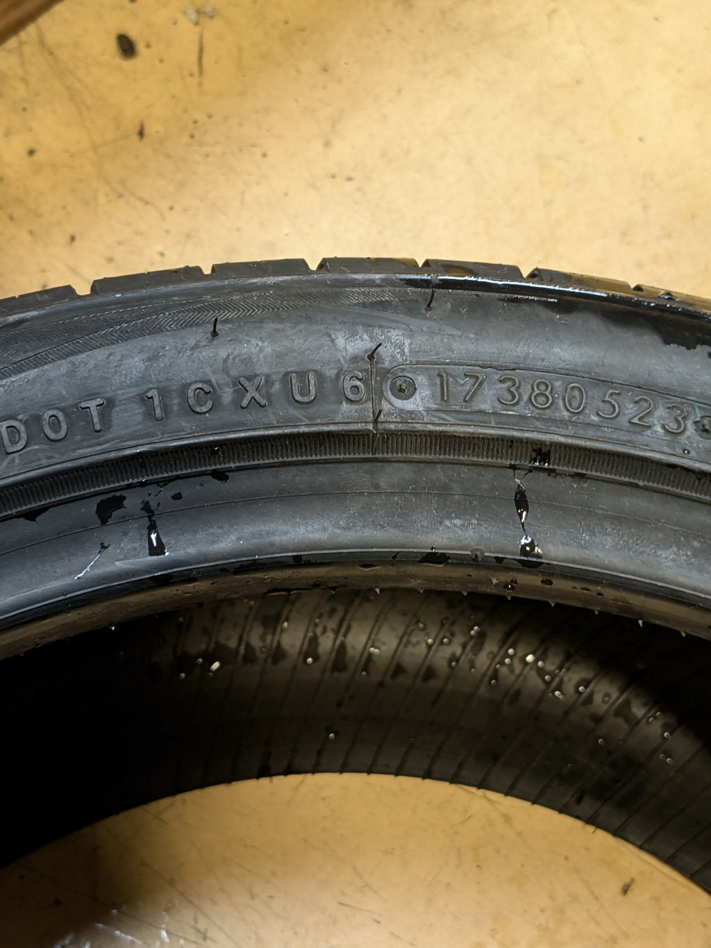 TOYO PROXES SPORT A/S 235 40 17 94Y ALL SEASON TIRE 214890