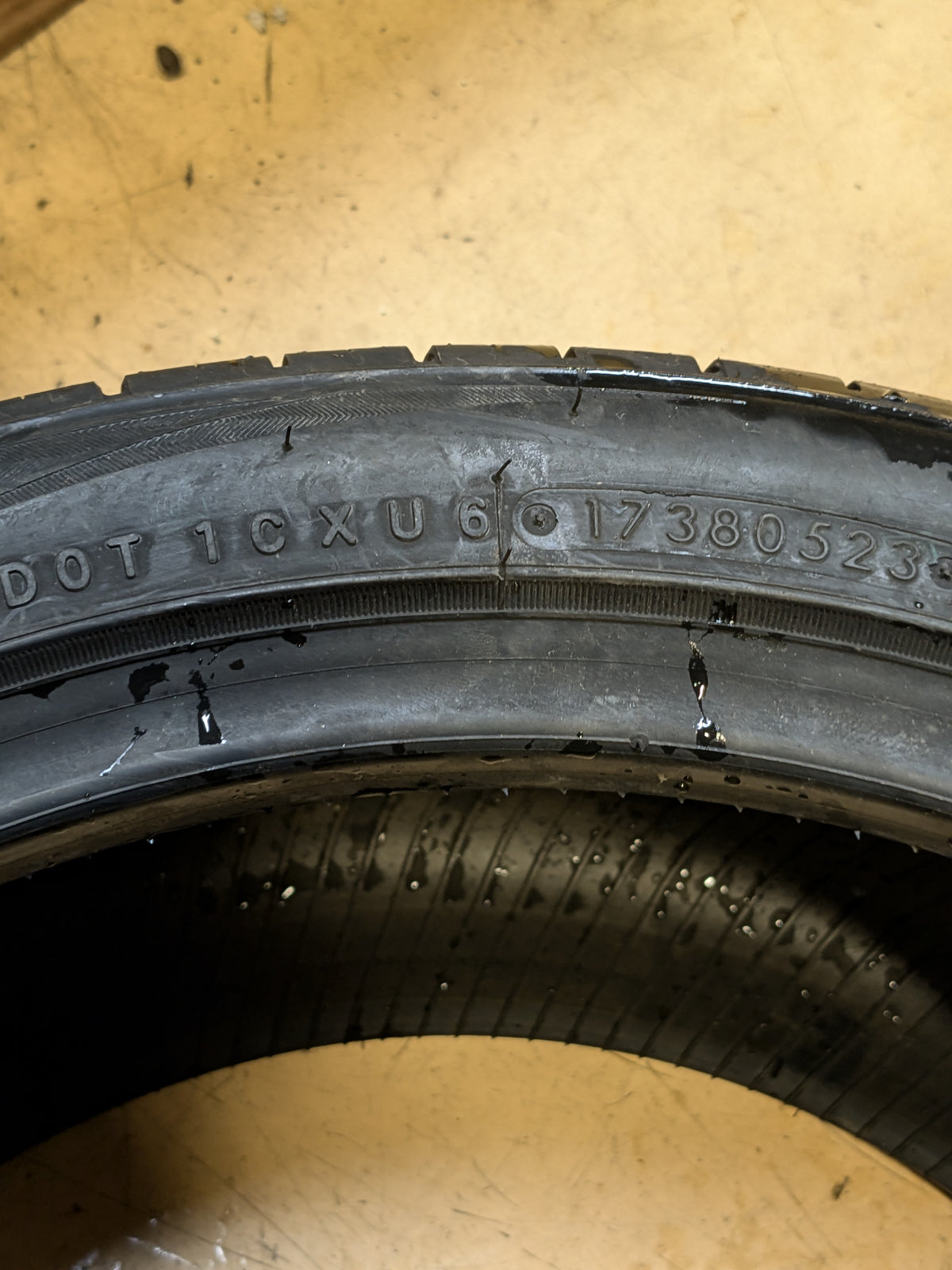 TOYO PROXES SPORT A/S 235 40 17 94Y ALL SEASON TIRE 214890