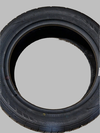 NITTO NT555 G2 235 50 18 101W SUMMER PERFORMANCE TIRE 211120