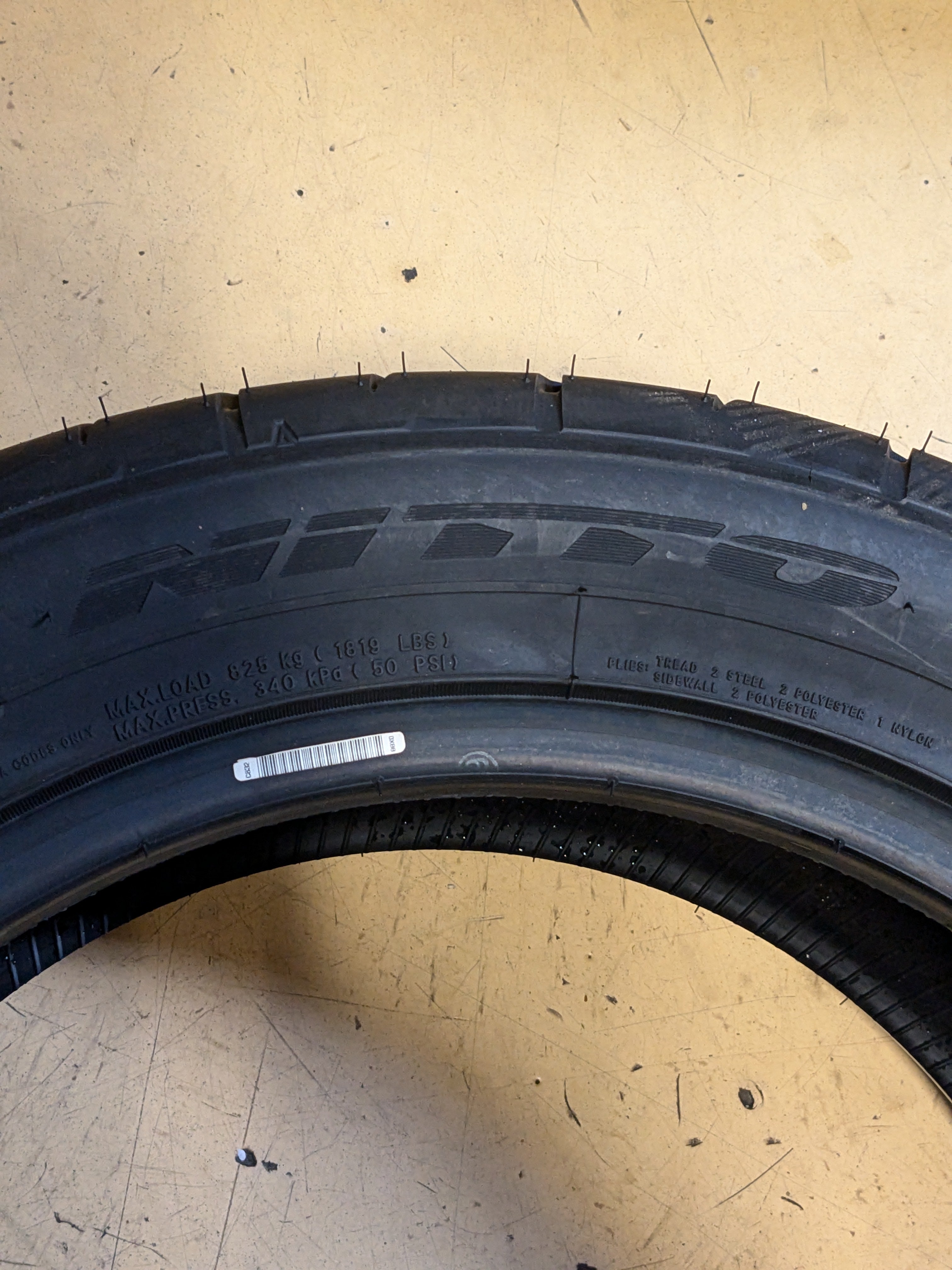NITTO NT555 G2 235 50 18 101W SUMMER PERFORMANCE TIRE 211120