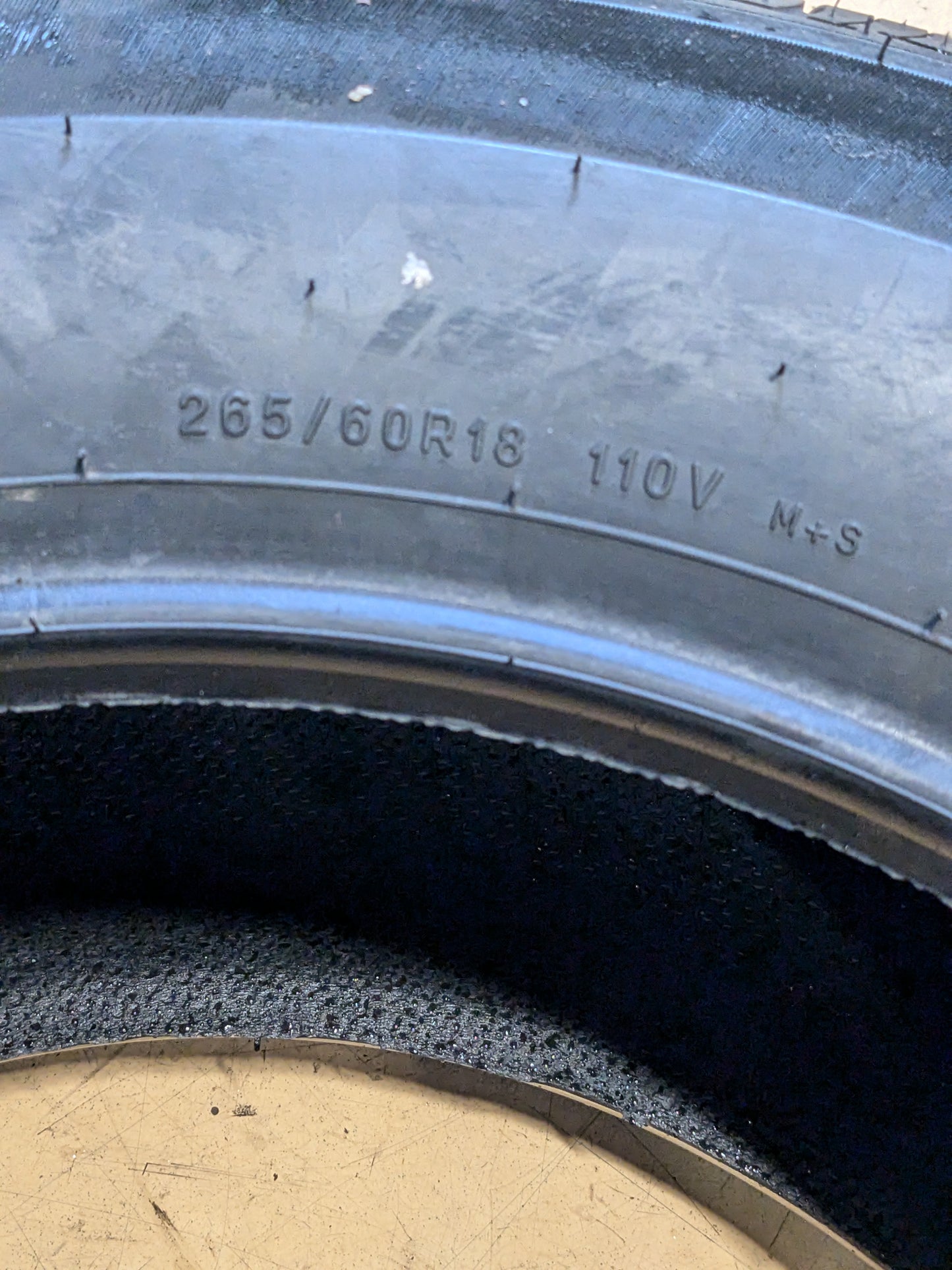 2 UNIROYAL TIGER PAW TOURING AS DT P 265 60 18 110V SL ALL SEASON TIRES 04205