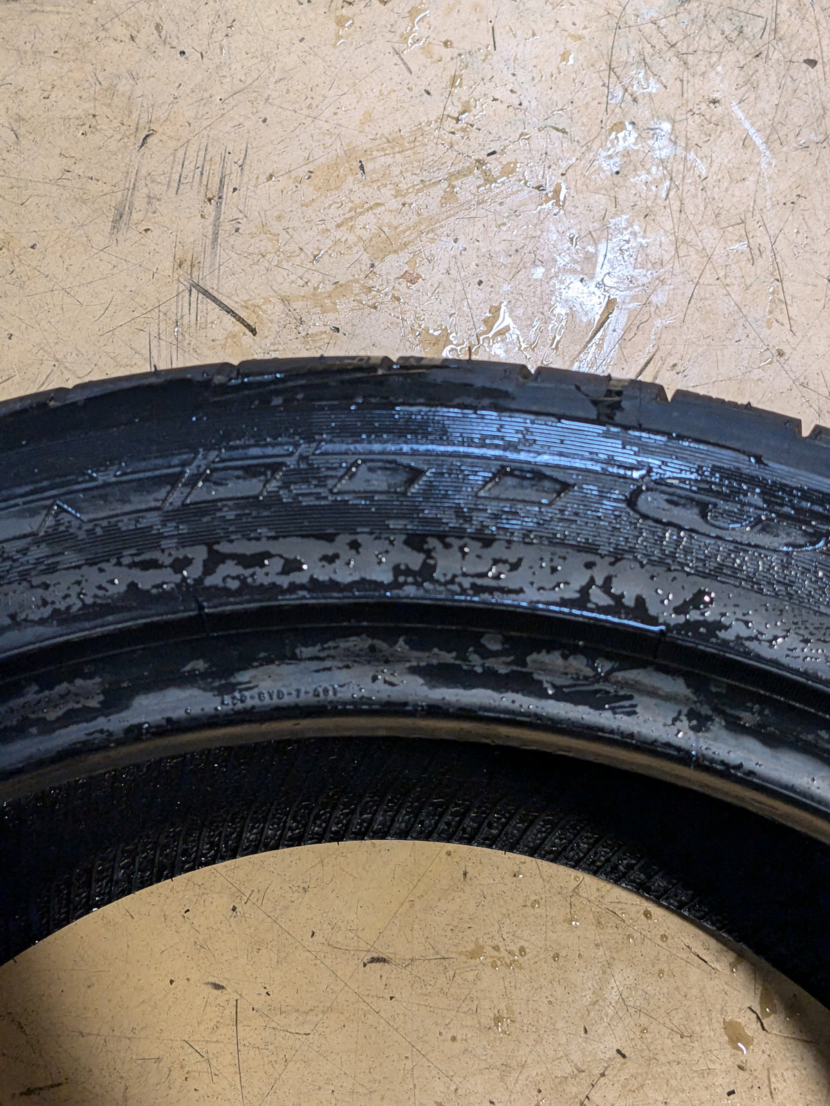 NITTO MOTIVO 315 35 20 110Y ALL SEASON TIRE 210450