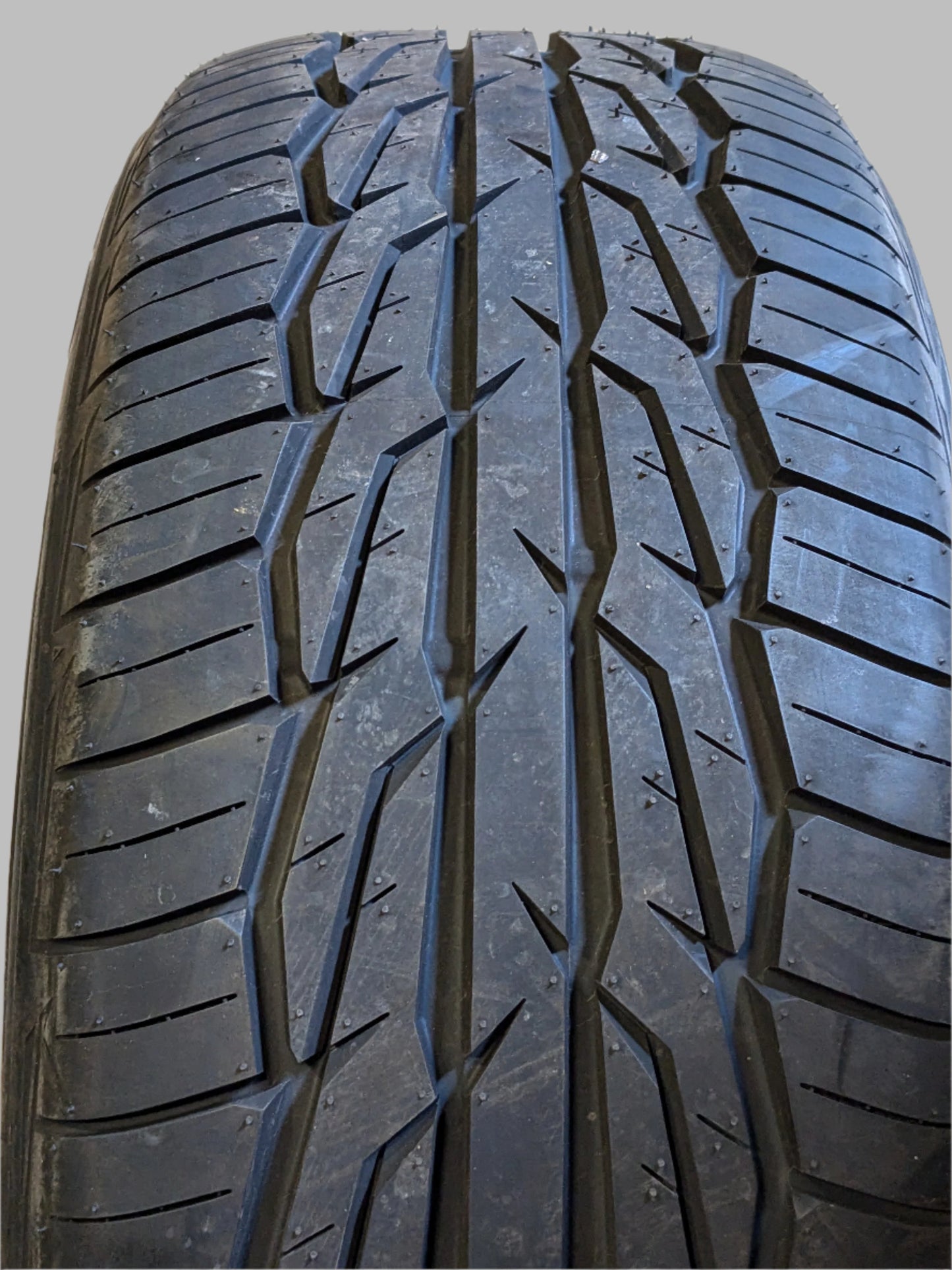 TOYO EXTENSA HP II 225 50 17 98W XL ALL SEASON TIRE 196040