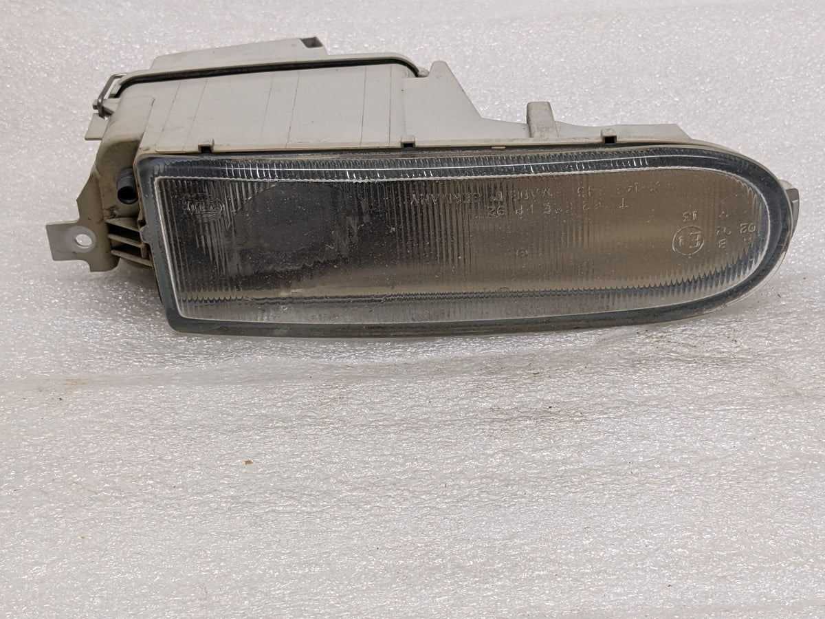 PORSCHE 993 HELLA FOG LIGHT LEFT 14265700LI