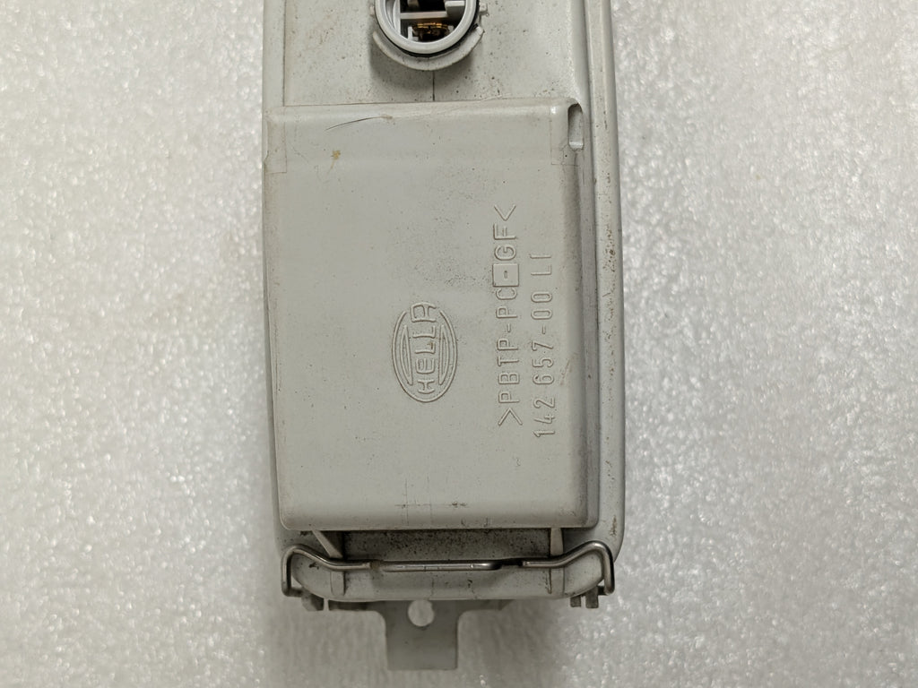 PORSCHE 993 HELLA FOG LIGHT LEFT 14265700LI