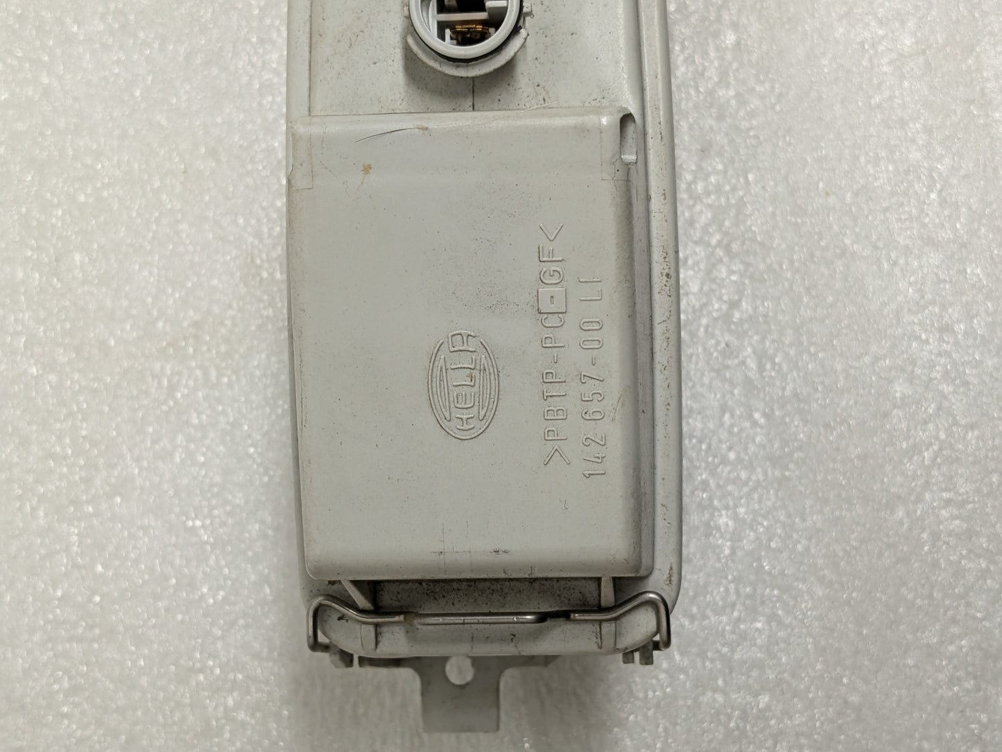 PORSCHE 993 HELLA FOG LIGHT LEFT 14265700LI