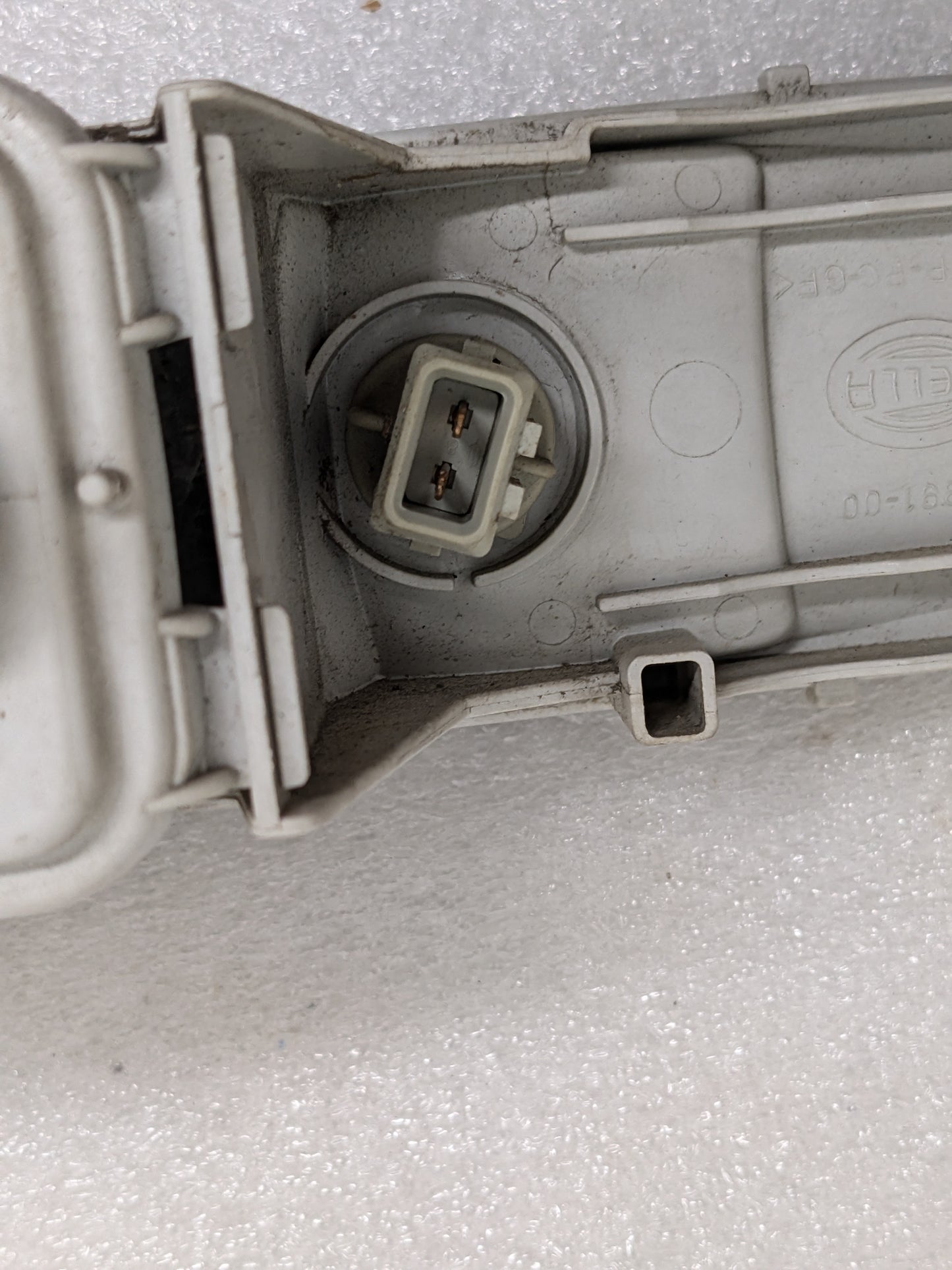 PORSCHE 993 HELLA FOG LIGHT LEFT 14265700LI