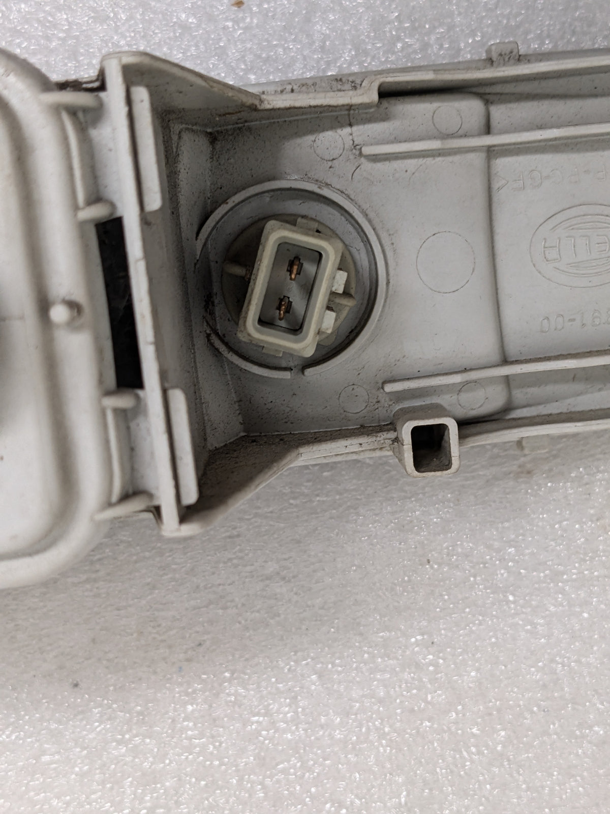 PORSCHE 993 HELLA FOG LIGHT LEFT 14265700LI
