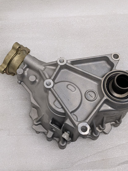 FORD POWER TAKE OFF ASSEMBLY WITH TRANSFER CASE ASSEMBLY