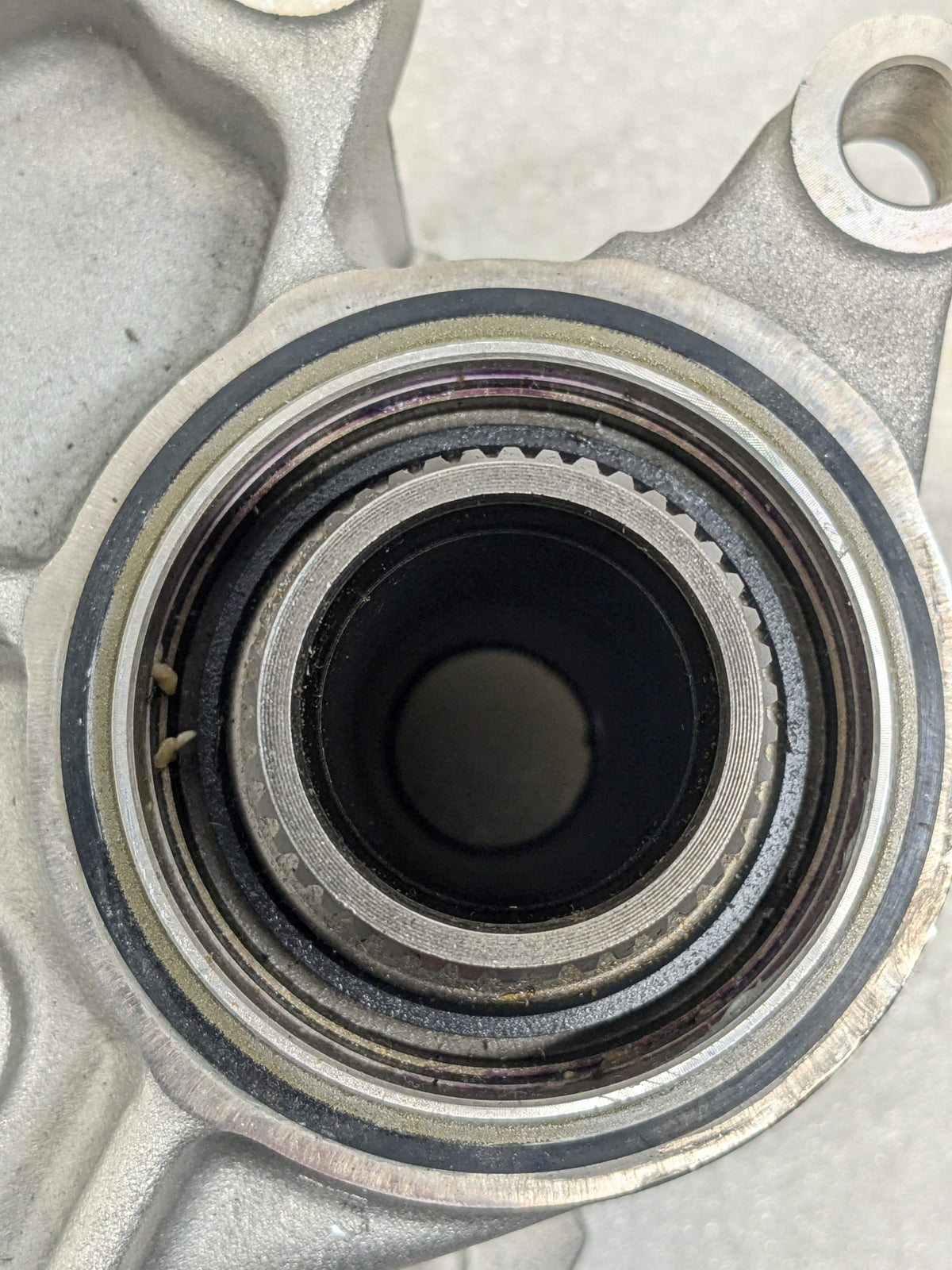 FORD POWER TAKE OFF ASSEMBLY WITH TRANSFER CASE ASSEMBLY