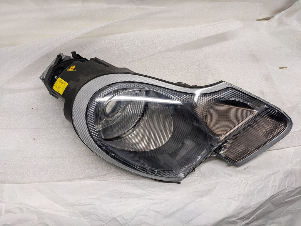 PORSCHE 911 HEADLIGHT RIGHT SIDE 1999-2004 996 631 158 07