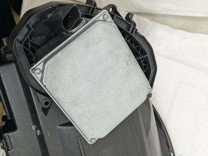PORSCHE 911 HEADLIGHT RIGHT SIDE 1999-2004 996 631 158 07