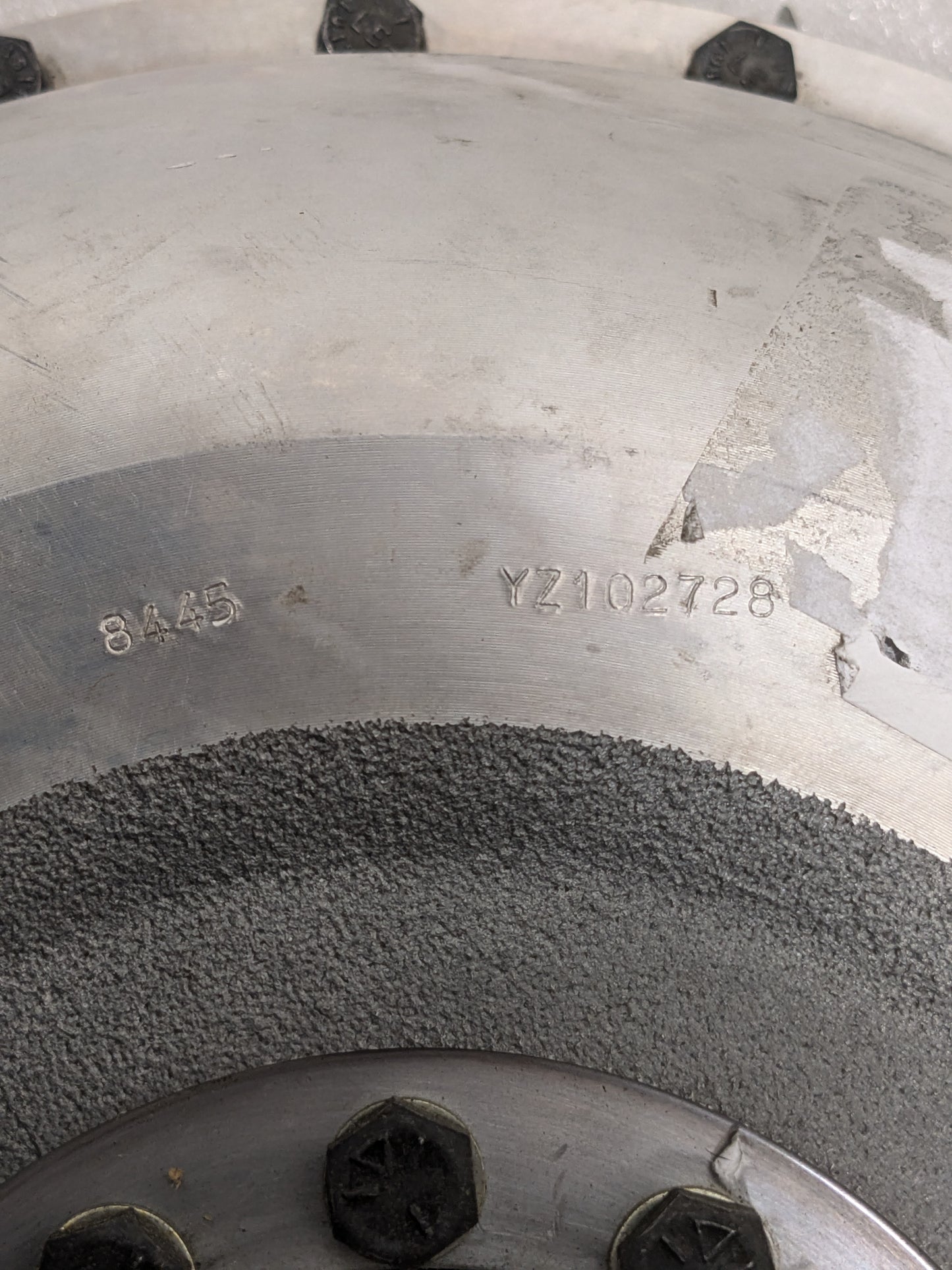 JOHN DEERE TORQUE CONVERTER YZ102728