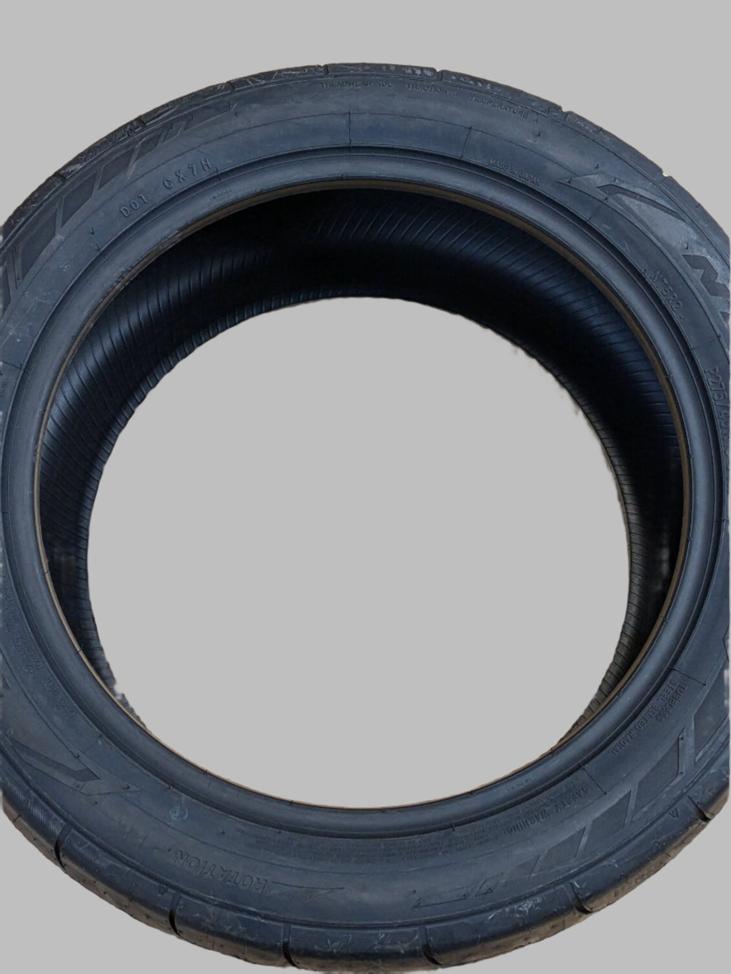 2 NITTO NT555RII P 275 40 18 94W COMPETITION PASSENGER TIRE 108680