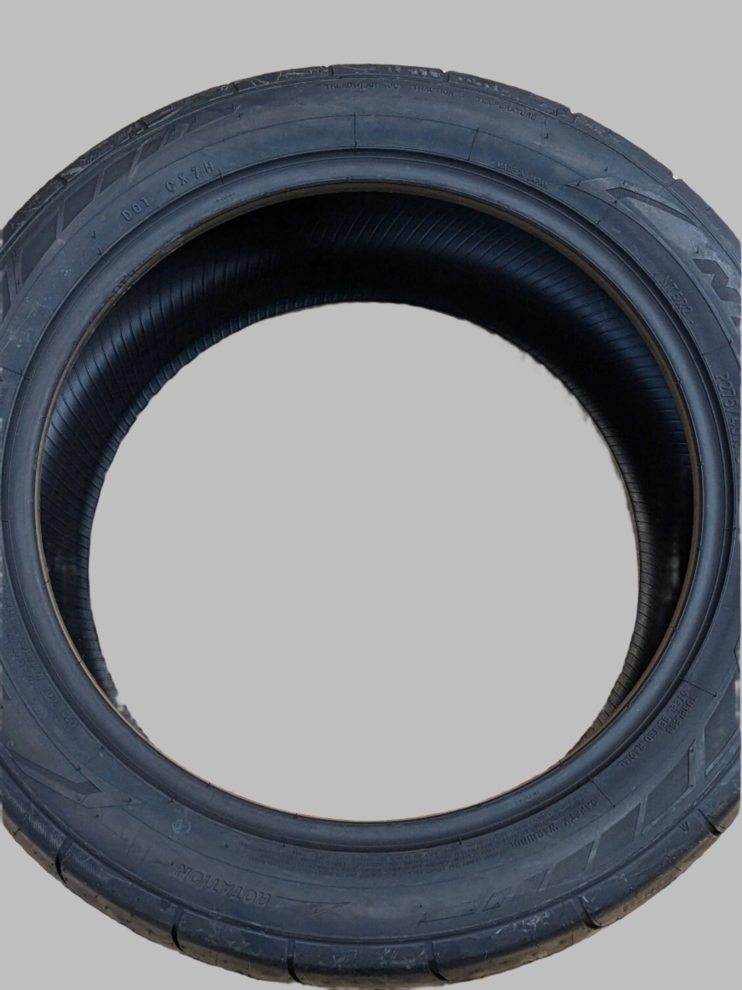 2 NITTO NT555RII P 275 40 18 94W COMPETITION PASSENGER TIRE 108680