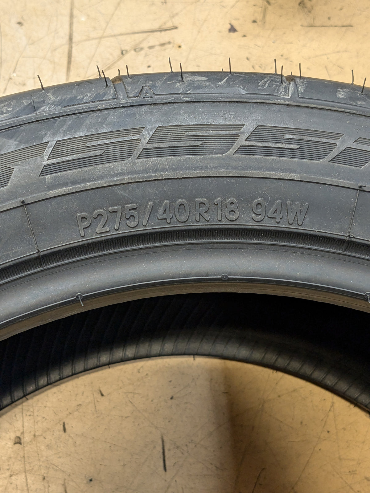 2 NITTO NT555RII P 275 40 18 94W COMPETITION PASSENGER TIRE 108680