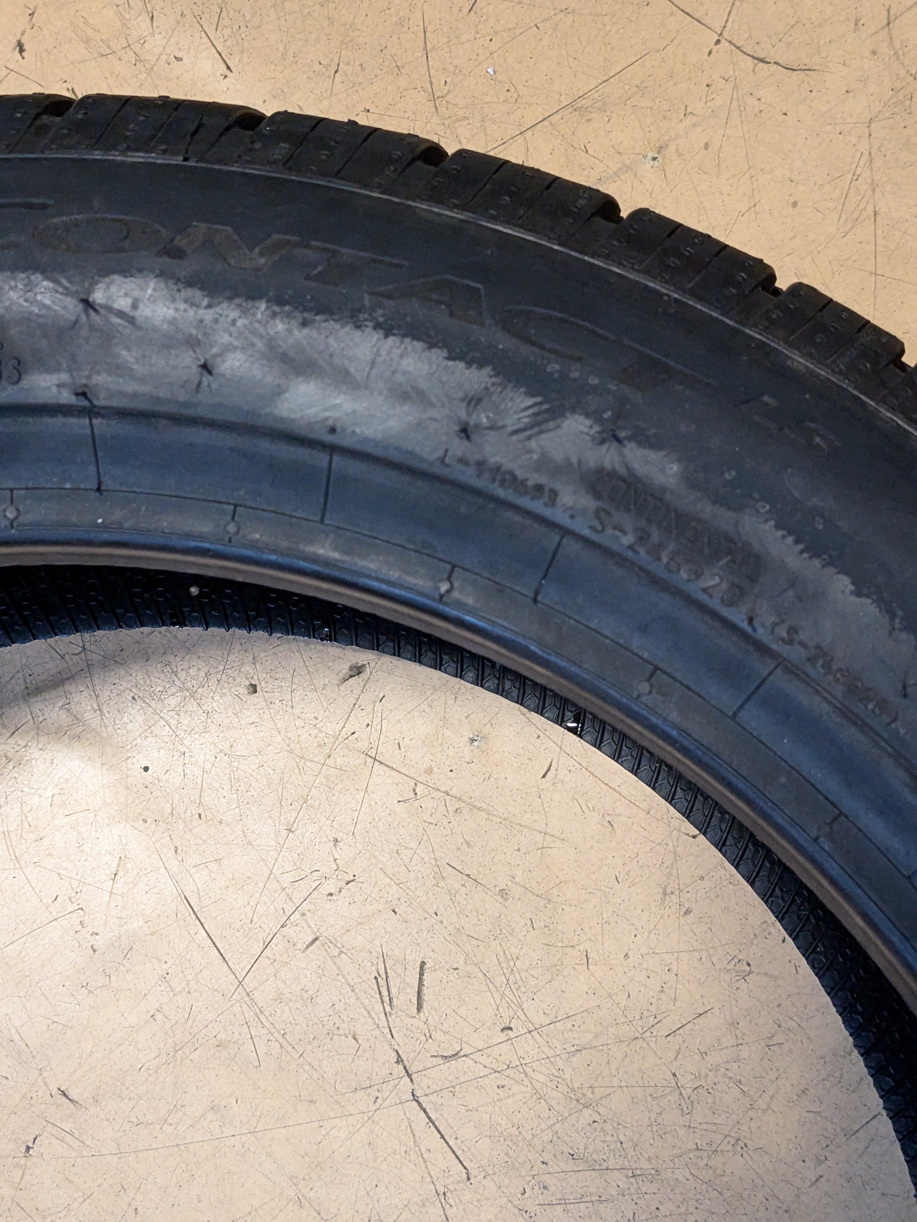 CONTINENTAL PURE CONTACT LS 215 50 17 95V ALL SEASON TIRE 15508130000