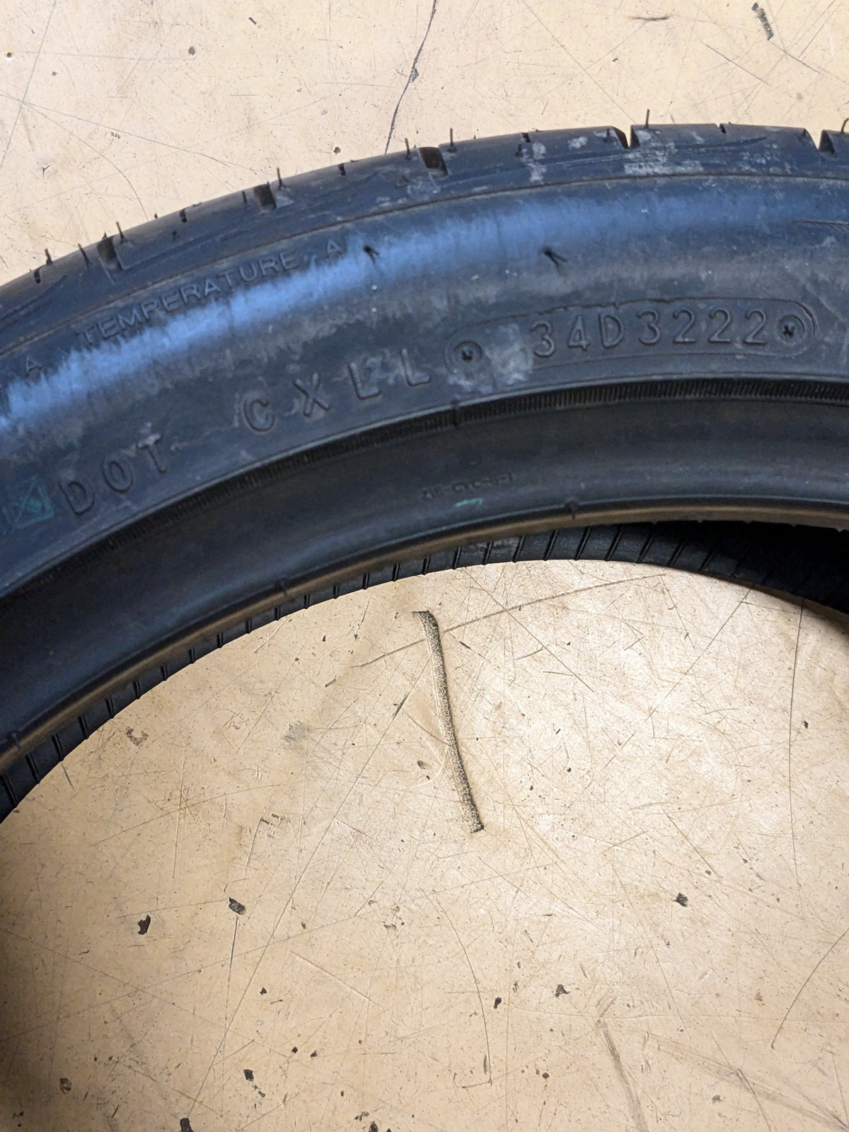 TOYO EXTENSA HP II P 235 40 18 95W XL TIRE 196510 ALL SEASON TIRE