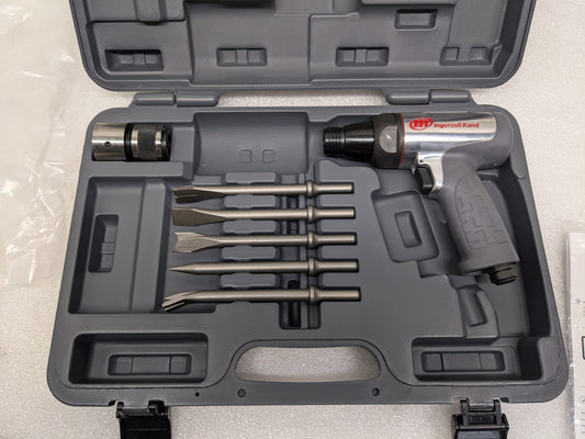 INGERSOLL RAND 123MAXK VIBRATION REDUCED AIR HAMMER 5-PIECE CHISEL SET, 3,530 BPM, 2-5/8" STROKE, ROUND SHANK