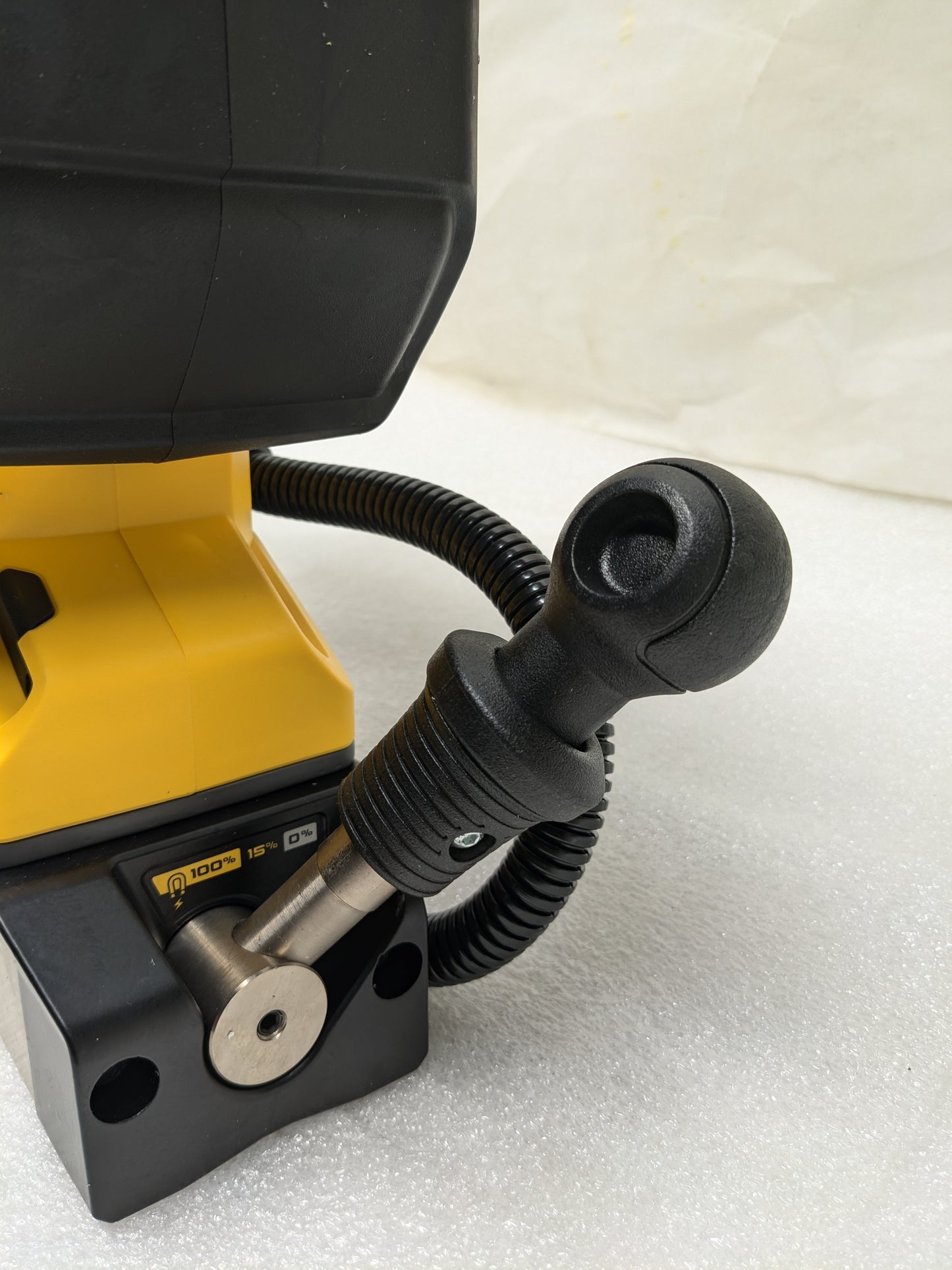 DEWALT 20V MAX FLEXVOLT ADVANTAGE 2" DRILL PRESS DCD1623 1 BATTERY