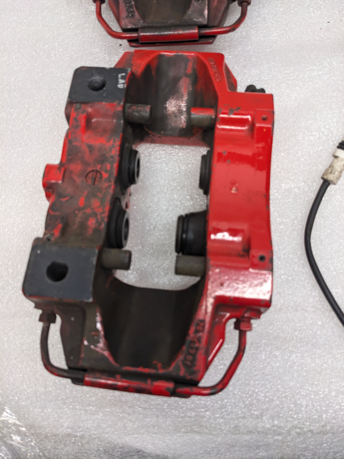 PORSCHE 2001 BOXSTER S RED BREMBO CALIPERS AND BRAKE PADS
