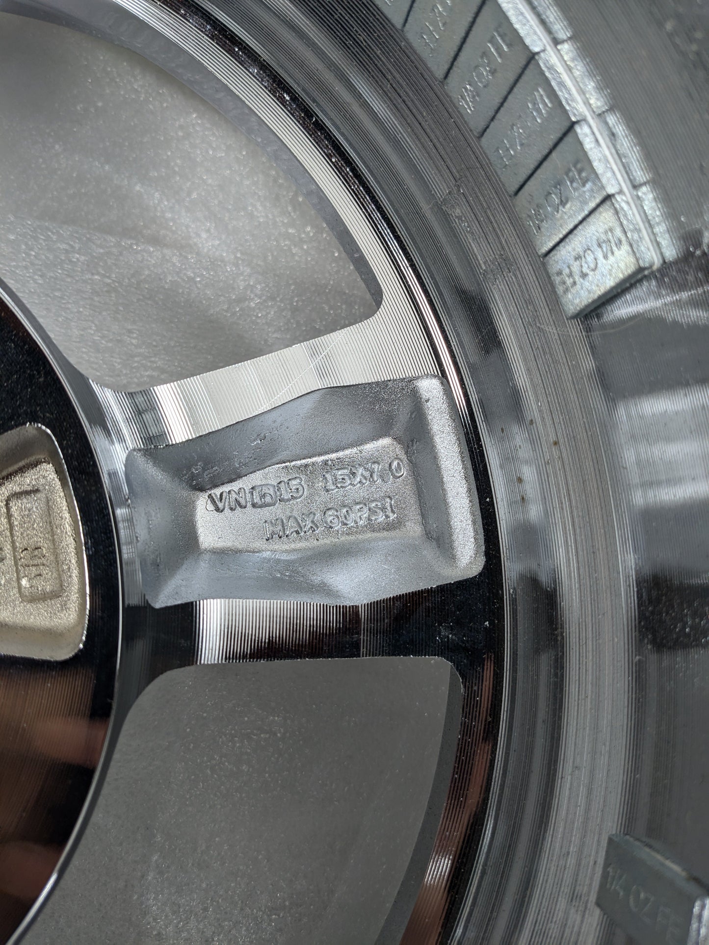 AMERICAN RACING VN615 TORQ THRUST II 1 PC 15X7 5X120.7 -6ET 83.06 CHROME WHEEL