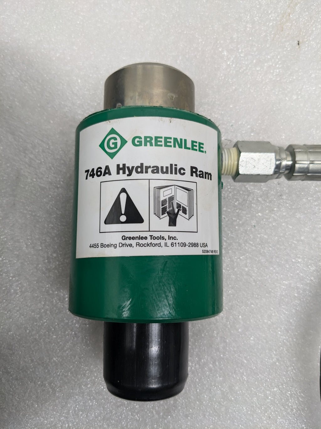 GREENLEE 7310SB HYDRAULIC KNOCKOUT KIT 11-TON WITH HAND PUMP AND SLUG-BUSTER® 1/2" - 4"