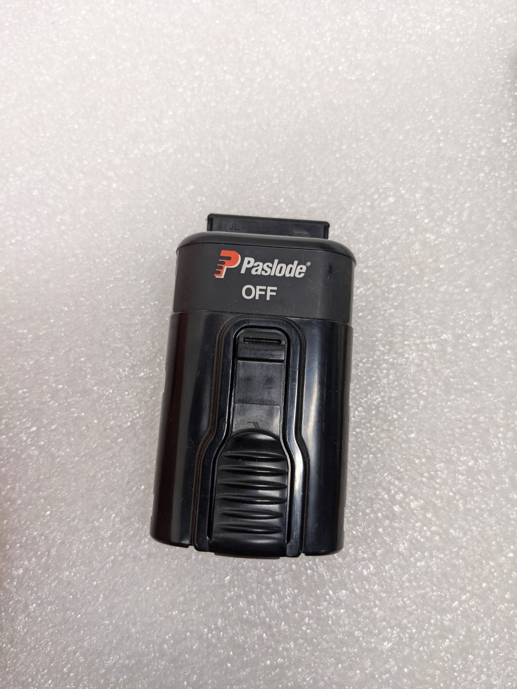 PASLODE 902400 CORDLESS ANGLED FINISH NAILER 2-1/2-IN 16-GAUGE