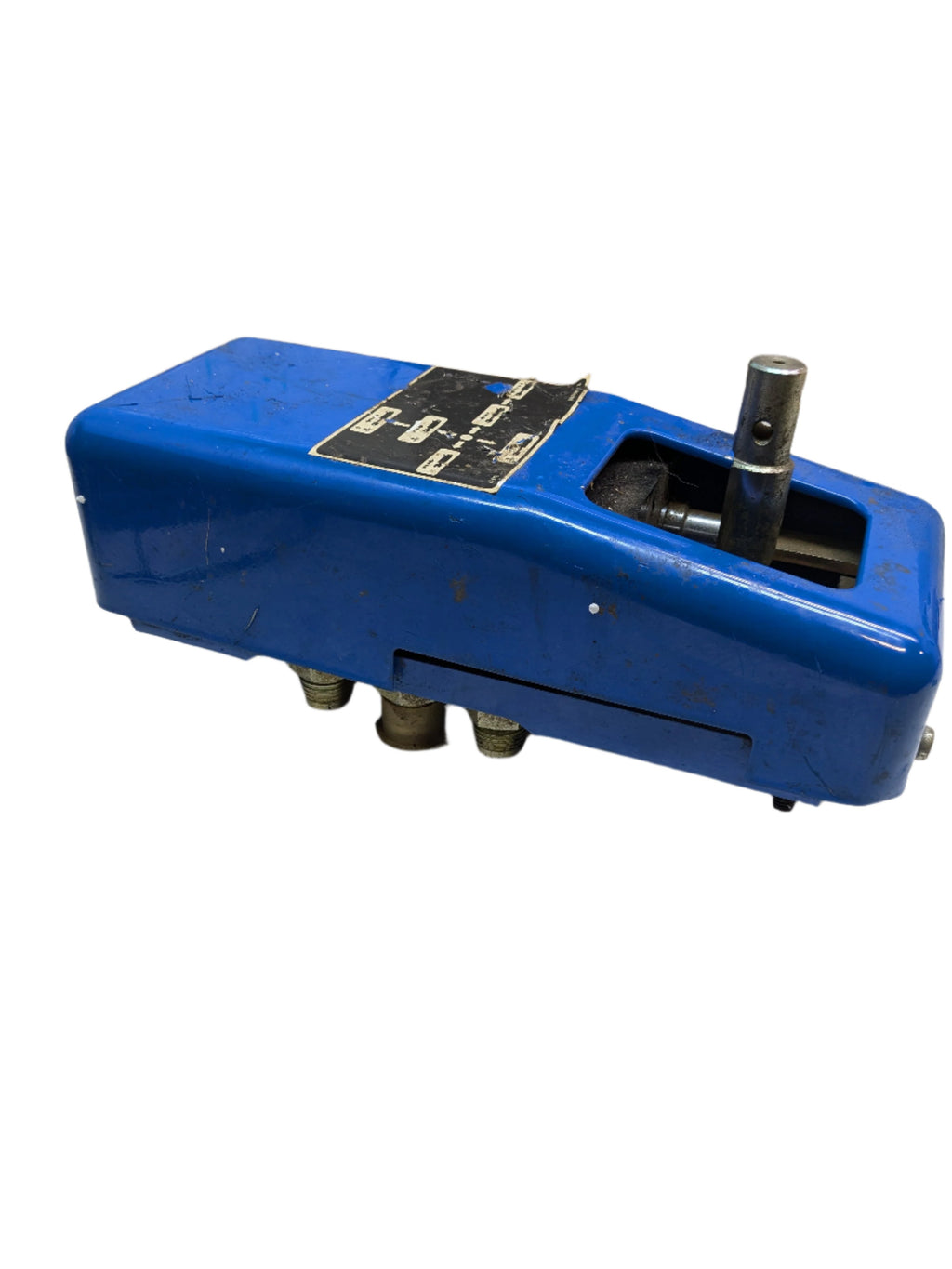 HOLLAND REMOTE CONTROL VALVE (ONLY COMES WITH CONTROL VALVE)
