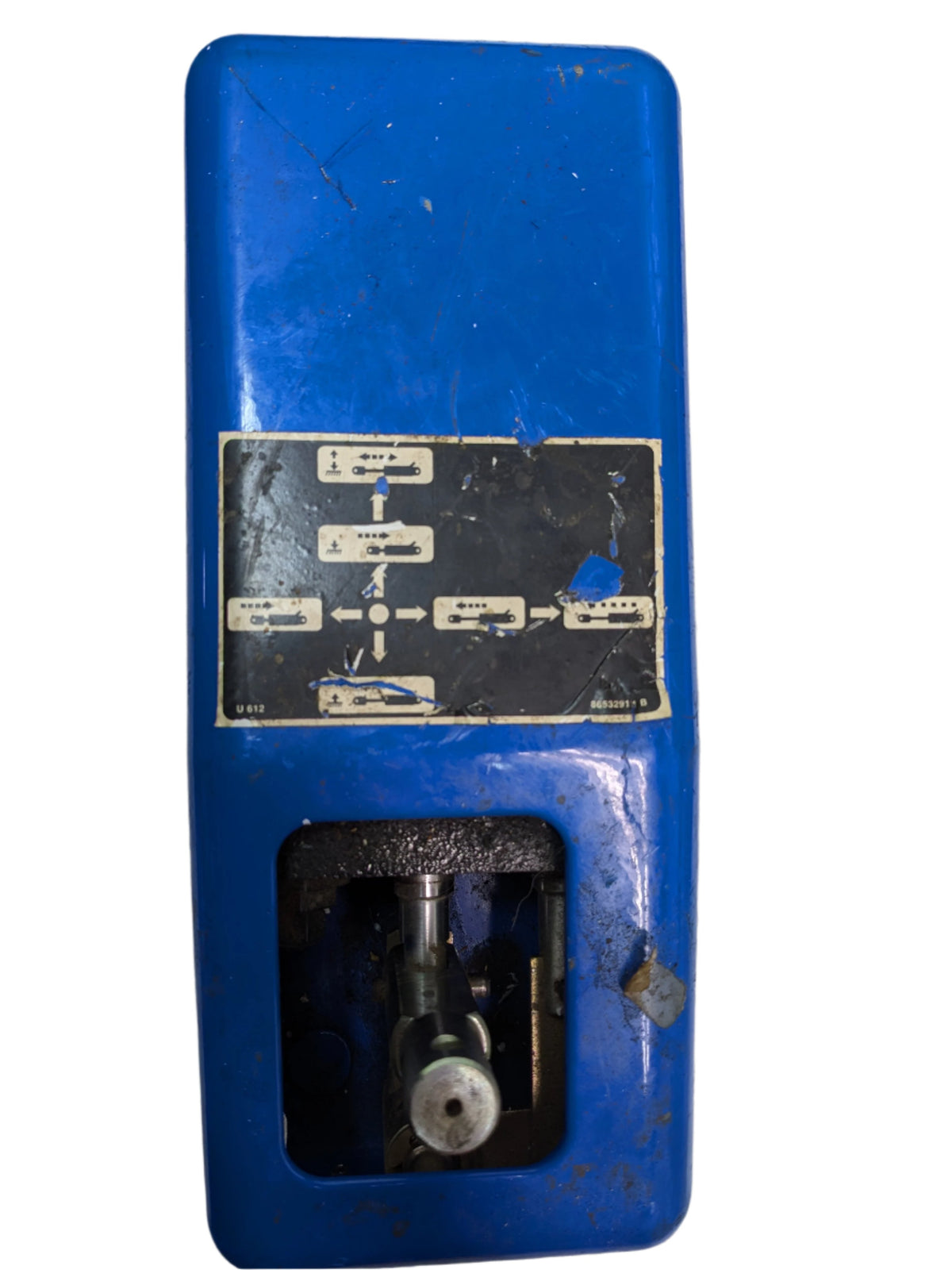 HOLLAND REMOTE CONTROL VALVE (ONLY COMES WITH CONTROL VALVE)