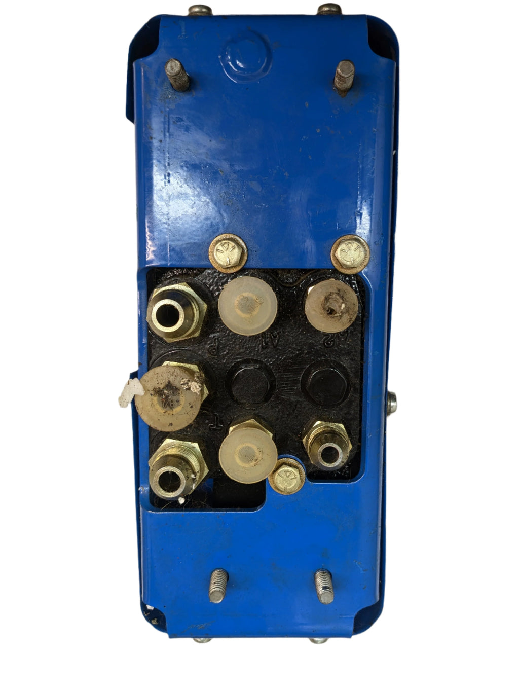 HOLLAND REMOTE CONTROL VALVE (ONLY COMES WITH CONTROL VALVE)