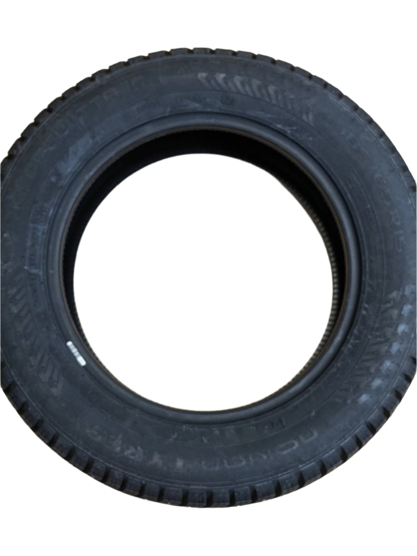 2 NOKIAN HAKKAPELIITTA 10 (STUDDED) 185 65 15 92T PASSENGER WINTER TIRE TS32424