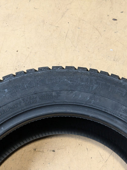 2 NOKIAN HAKKAPELIITTA 10 (STUDDED) 185 65 15 92T PASSENGER WINTER TIRE TS32424