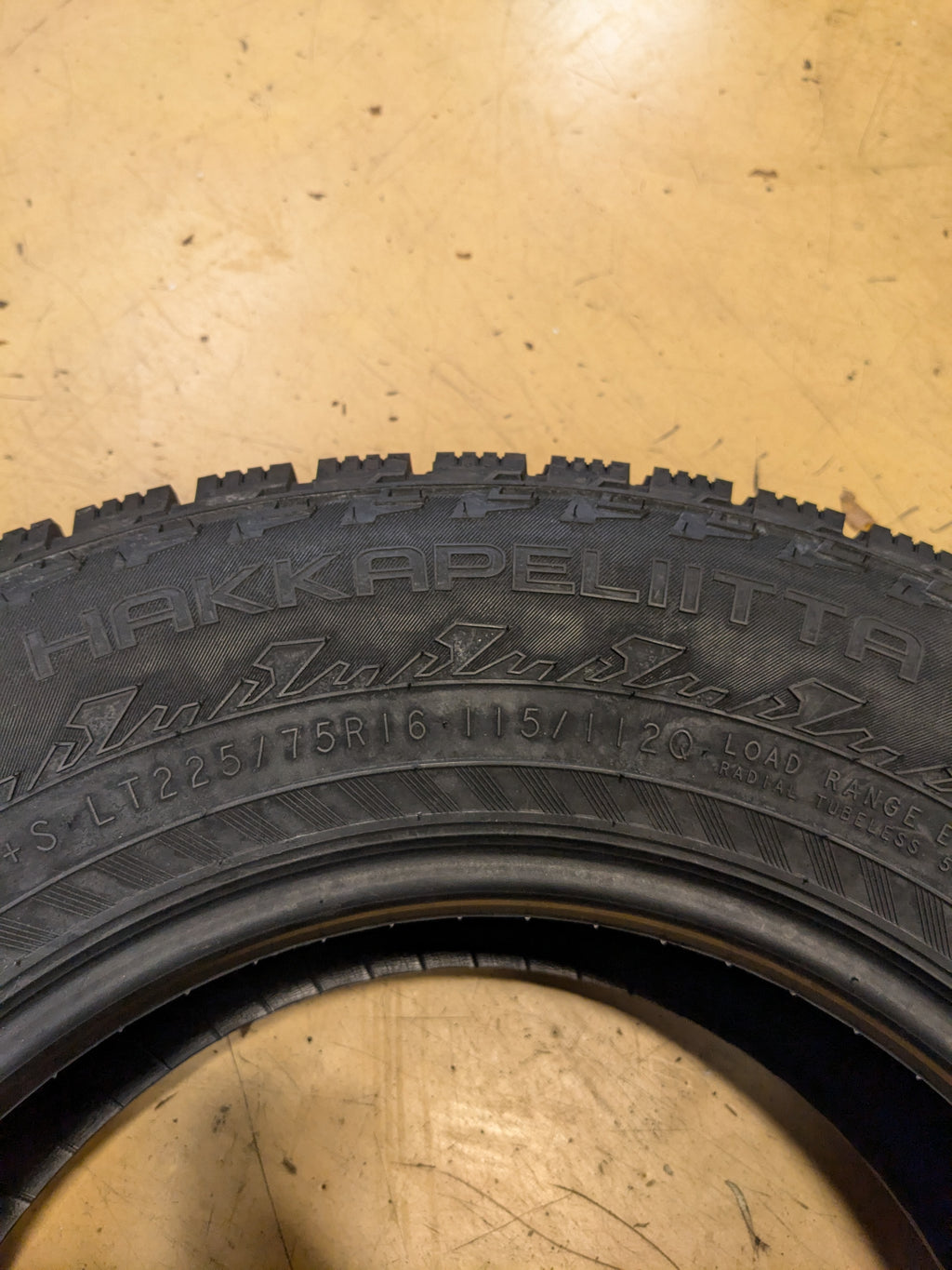 NOKIAN HAKKAPELIITTA LT3 STUDDED LT 225 75 16 115/112Q E WINTER TIRE TS32394