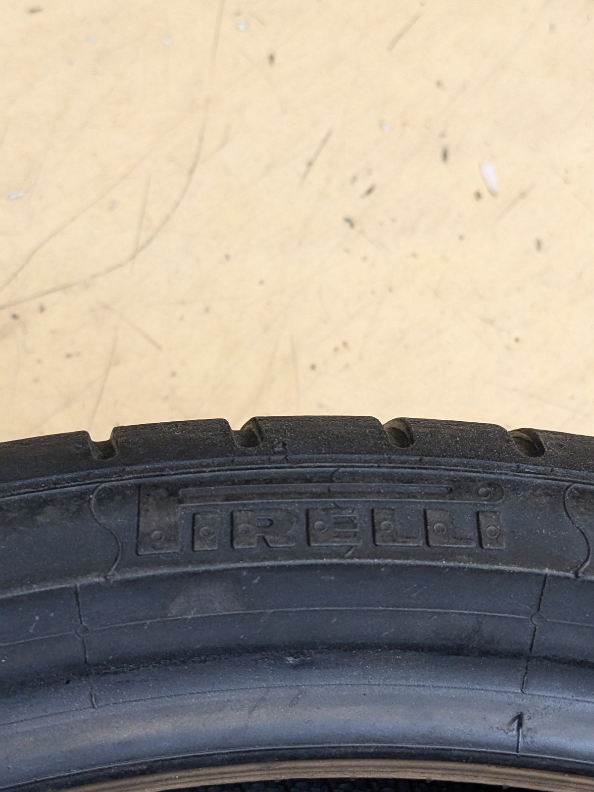 NOS PIRELLI PZERO CORSA (PZC4) P 245 30 20 90Y SUMMER TIRE 2572500