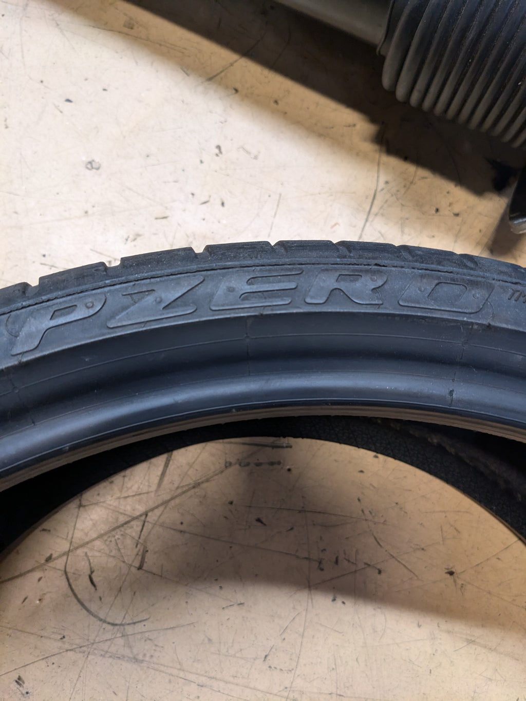 NOS PIRELLI PZERO CORSA (PZC4) P 245 30 20 90Y SUMMER TIRE 2572500