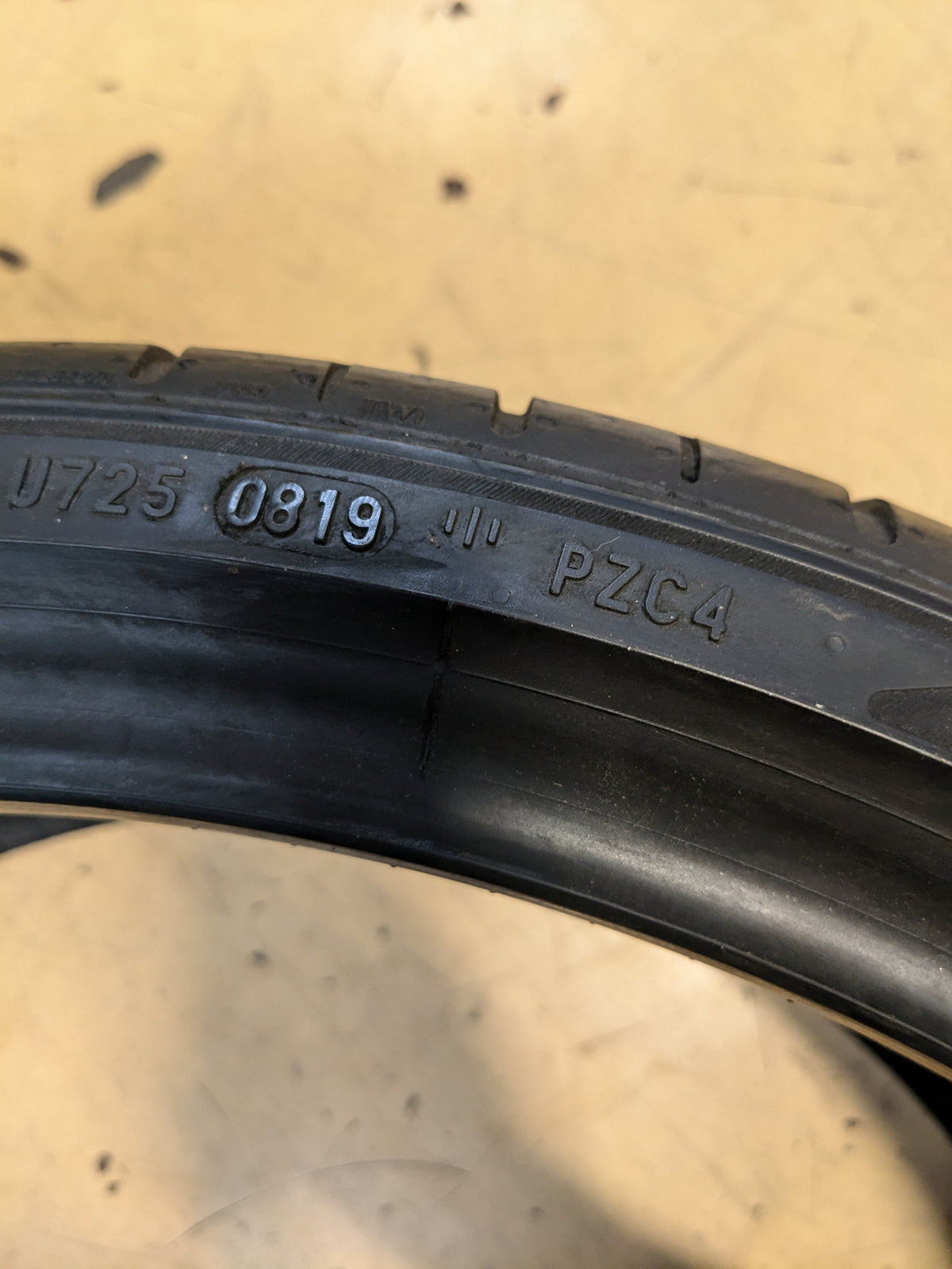 NOS PIRELLI PZERO CORSA (PZC4) P 245 30 20 90Y SUMMER TIRE 2572500