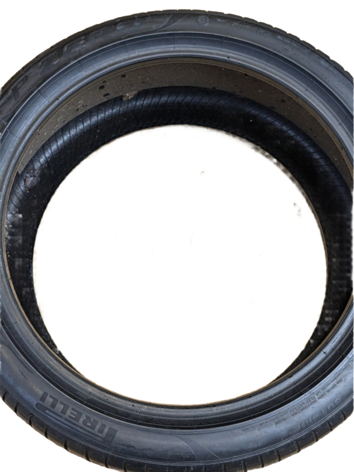 OLD STOCK USED 7/32" PIRELLI P ZERO (PZ4) 305 35 21 109Y TIRE OEM SYMBOL (B) 2679300