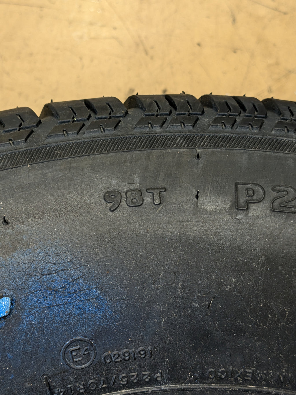 MASTERCRAFT AVENGER G/T P 225 70 14 98T RWL ALL SEASON TIRE 174003001