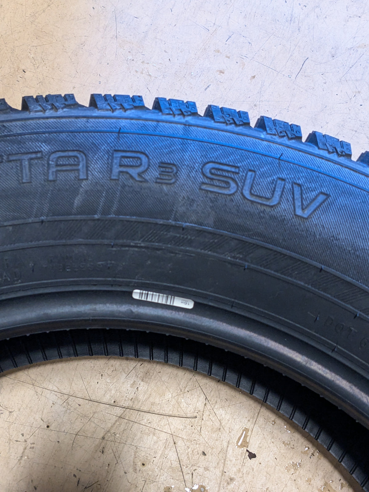 4 NOKIAN HAKKAPELIITTA R3 SUV 265 55 19 113R XL WINTER TIRE T431023