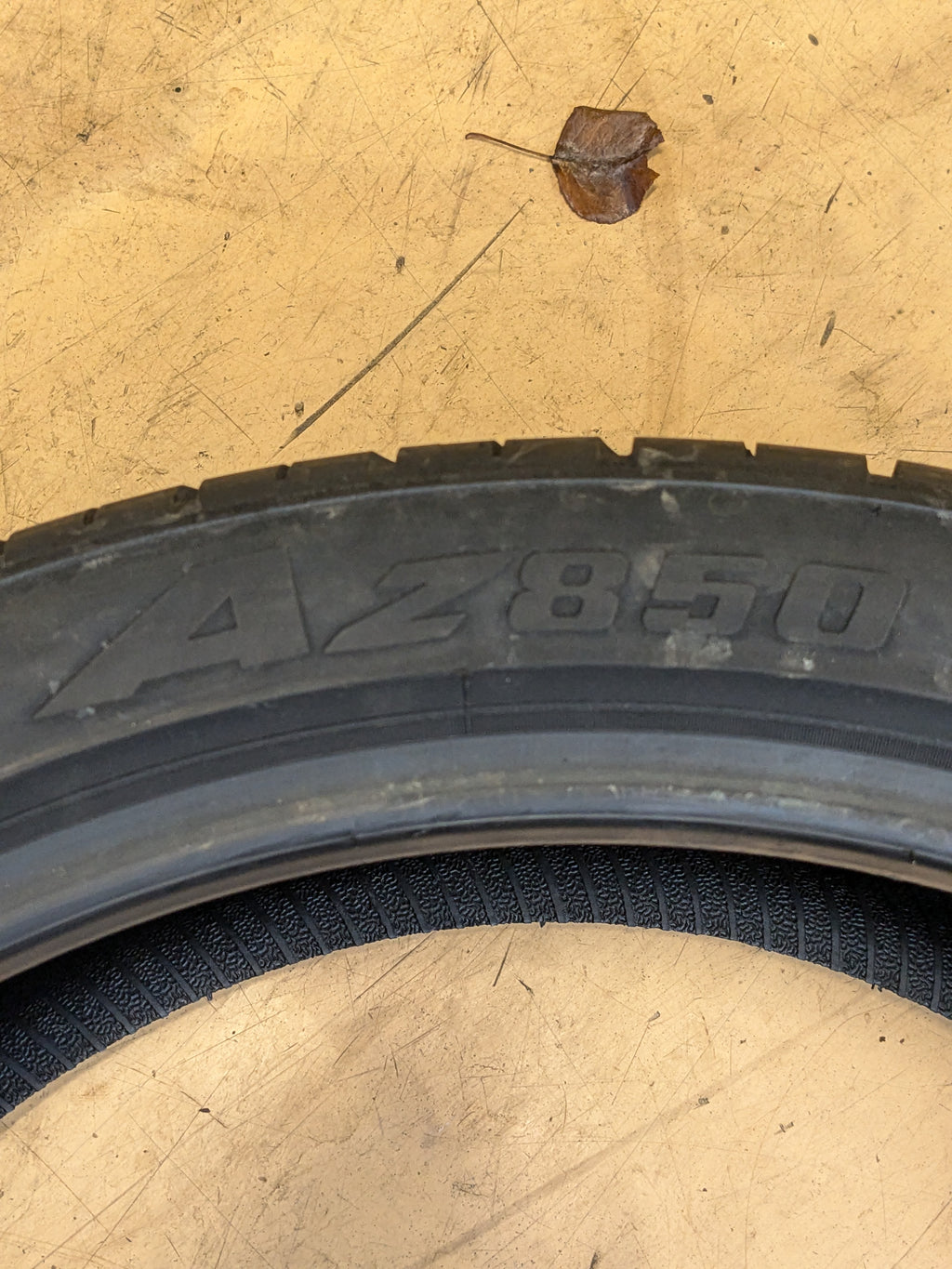 2 ATTURO AZ850 275 35 21 103Y XL UHP SUMMER TIRE AZ850FBKR2PA