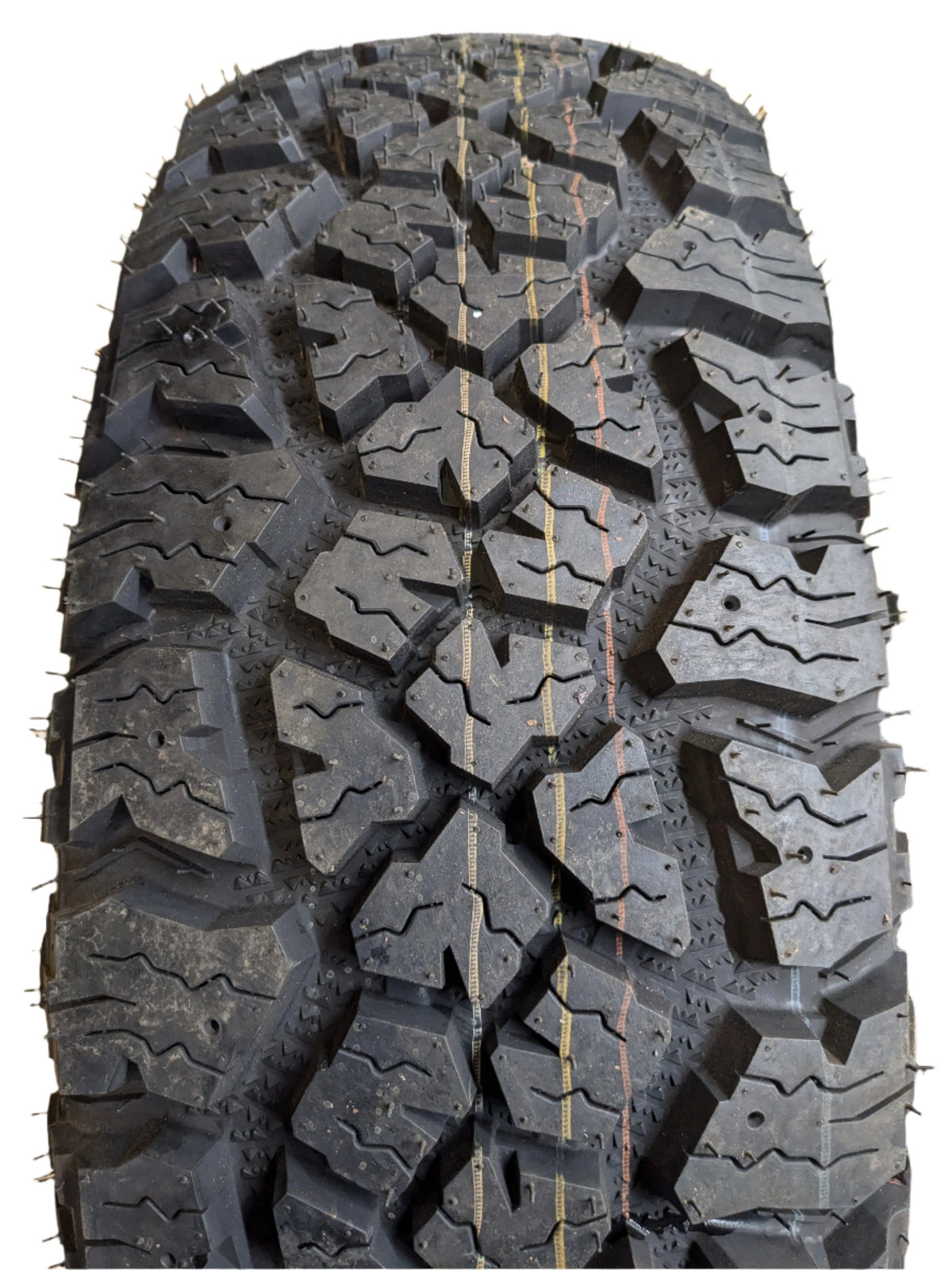 DELIUM TERRA RAIDER A/TX 265 75 16 LT 123/120Q E 10 PLY ALL WEATHER ALL TERRAIN TIRE D266765