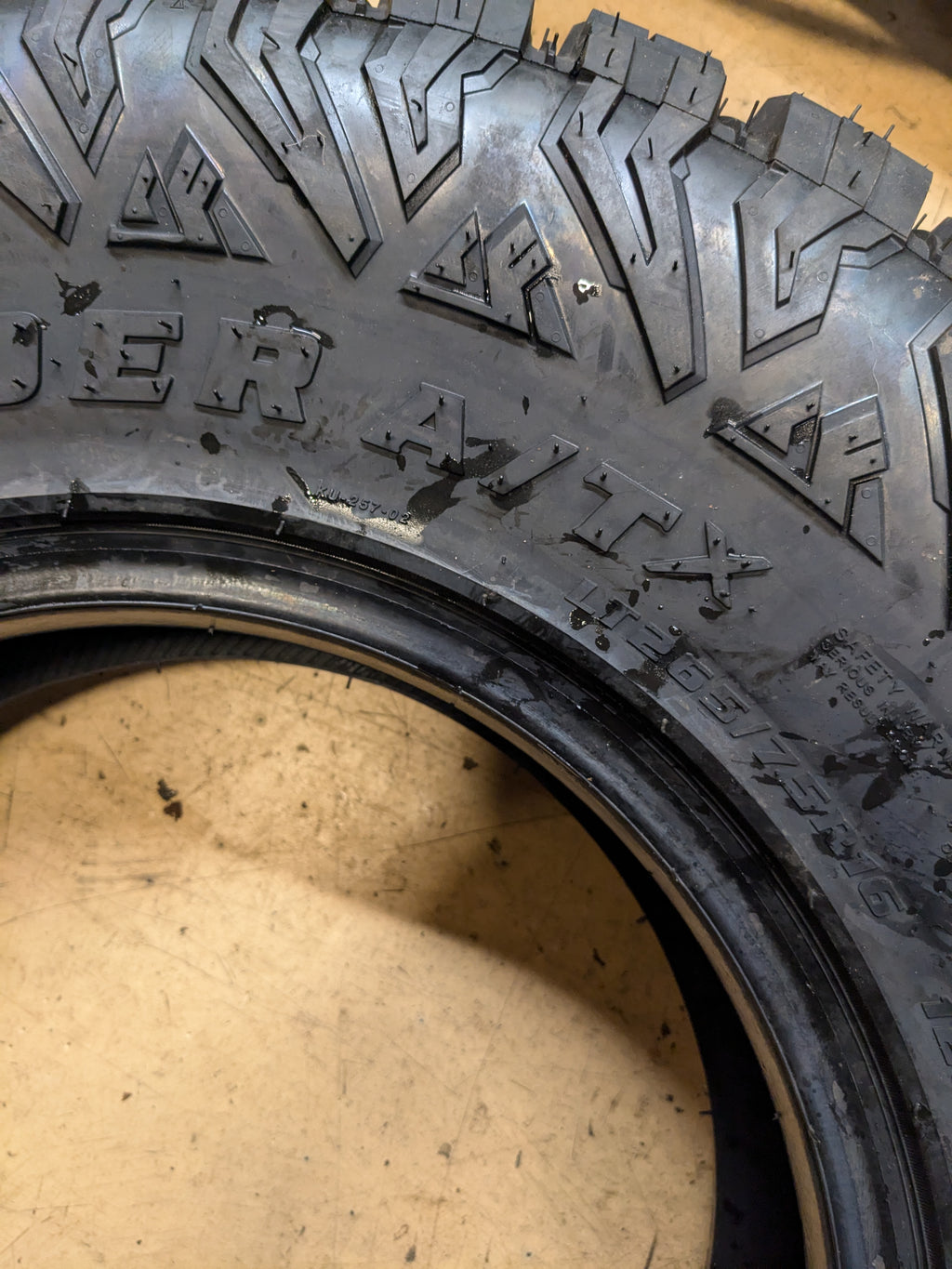 DELIUM TERRA RAIDER A/TX 265 75 16 LT 123/120Q E 10 PLY ALL WEATHER ALL TERRAIN TIRE D266765