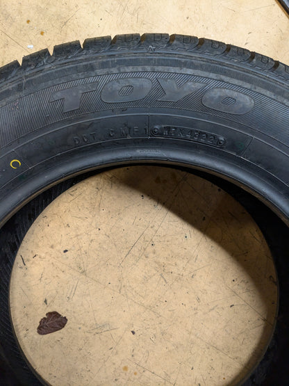TOYO CELSIUS 215 60 16 95H HIGHWAY TERRAIN SUMMER TIRE 128370