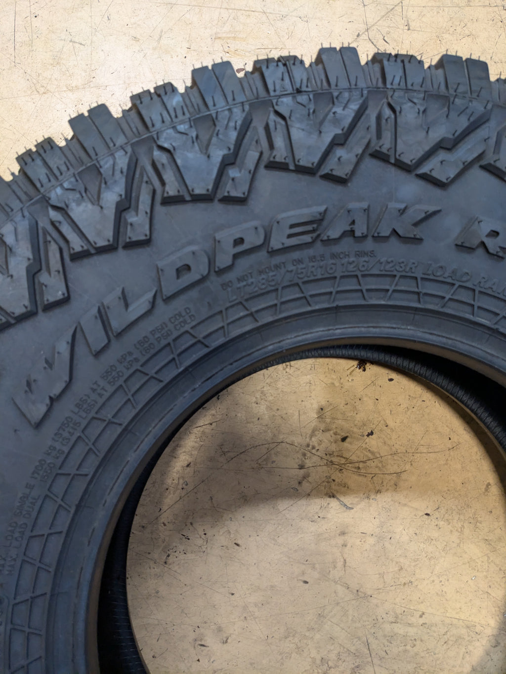 FALKEN WILDPEAK R/T01 HD LT 285 75 16 126/123R LRE ALL TERRAIN TIRE 28757499