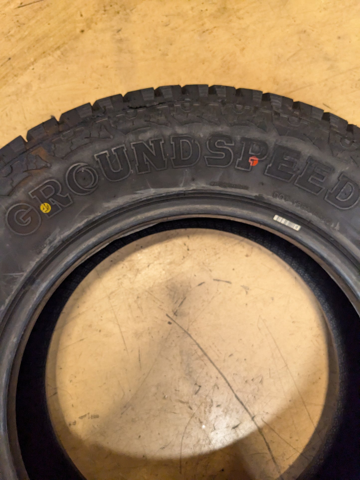 GROUNDSPEED VOYAGER AT LT 245/70R17 119/116S ALL TERRAIN TIRE 115043