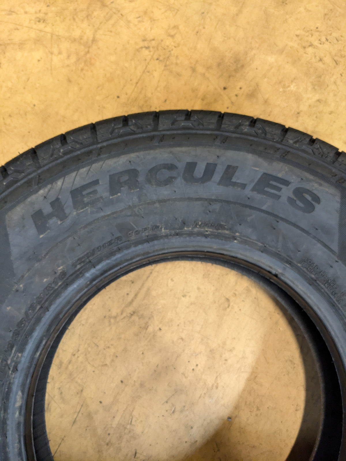 HERCULES TERRA TRAC CH4 LT 235 85 16 120/116R 10 PLY TRUCK/SUV-HIGHWAY TIRE 96435