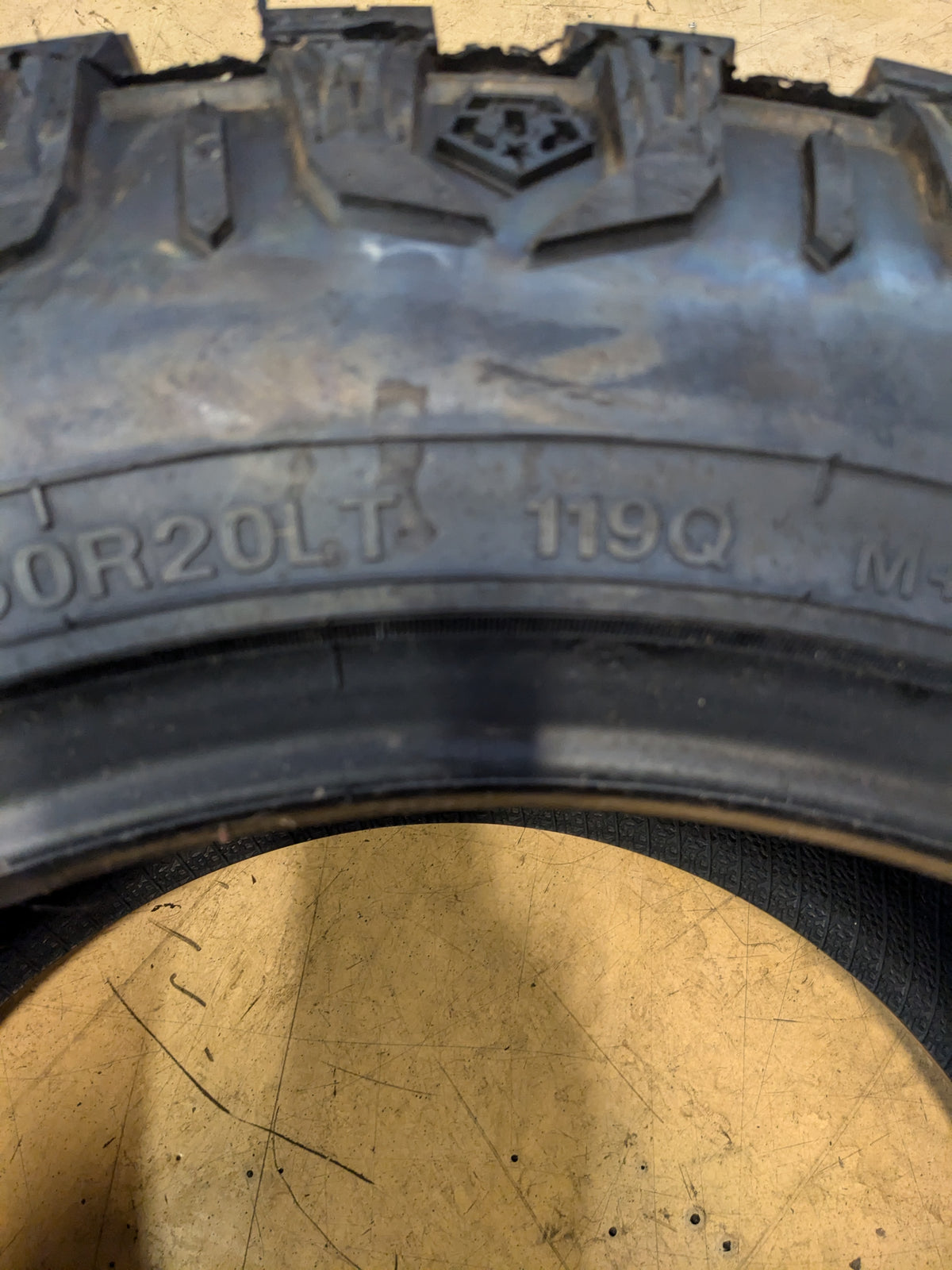 HERCULES TIS OFFROAD TT1 33 12.50 20 LT 119Q F MUD TERRAIN TIRE 98528