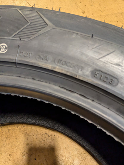 ATTURO AZ160 275 55 20 117V ALL SEASON HIGHWAY TERRAIN TIRE AZ610I0064525